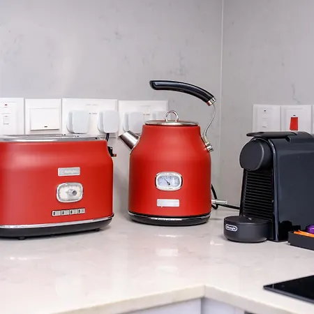 Artemis 103 - Seaside Stories Livadhia