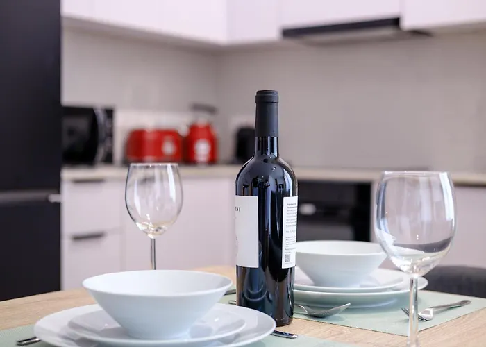 Artemis 103 - Seaside Stories * Livadhia